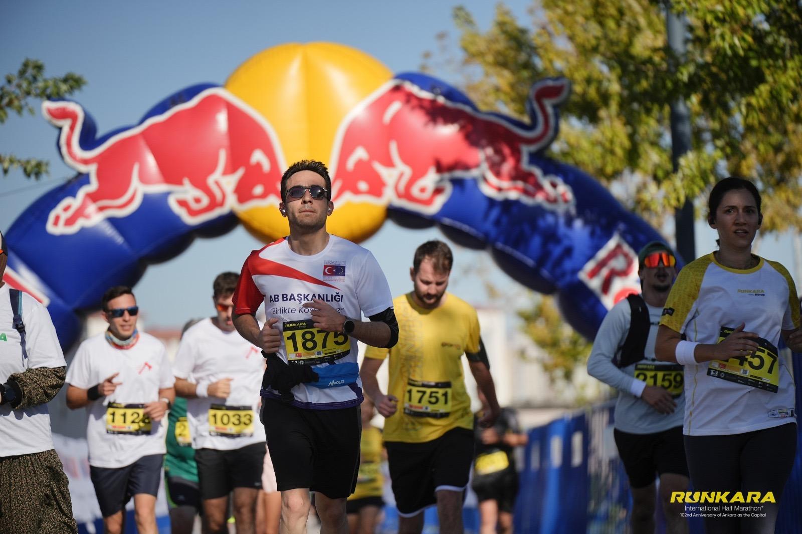 Hayat Sende Gençlik!