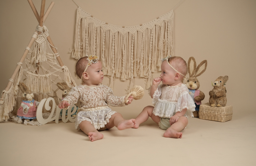 Leyla ve Lidya
