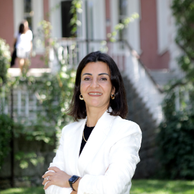 Ayşe Hillhouse