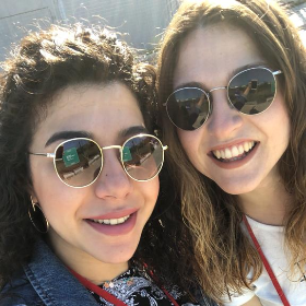 Cansu Özerdem - Simay Güven 